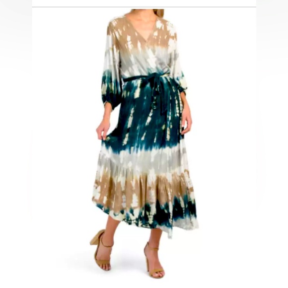 Young Fabulous & Broke Dresses & Skirts - Young Fabulous & Broke Tie Dye Wrap Dress - Large